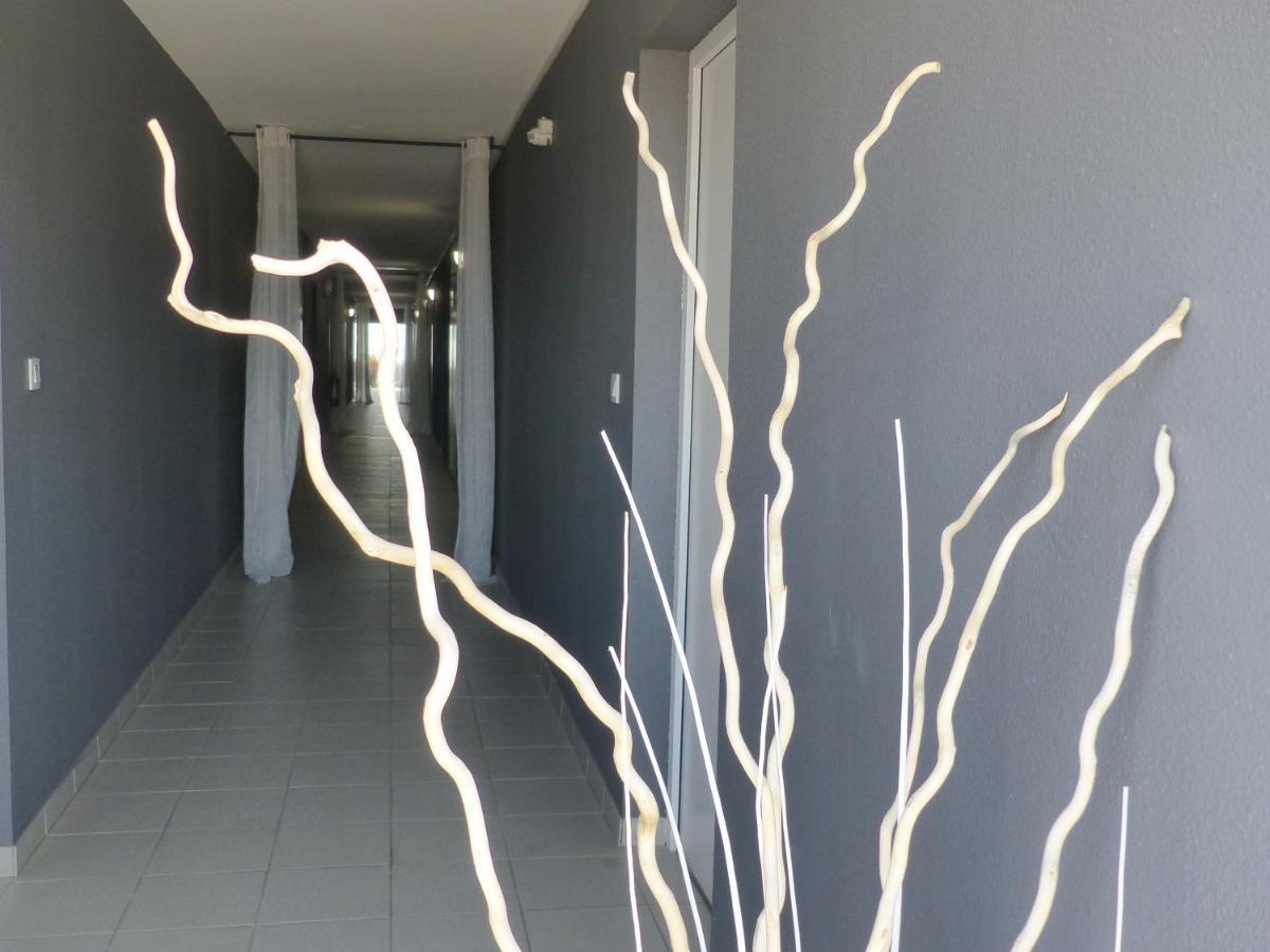 Le Jardin De Babylone "Reserve Aux Couples Uniquement" Agde Εξωτερικό φωτογραφία