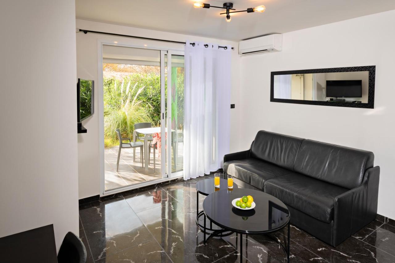 Le Jardin De Babylone "Reserve Aux Couples Uniquement" Agde Εξωτερικό φωτογραφία